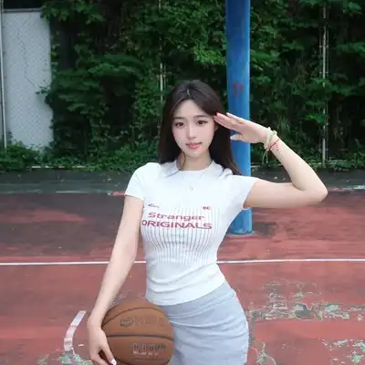 史飞